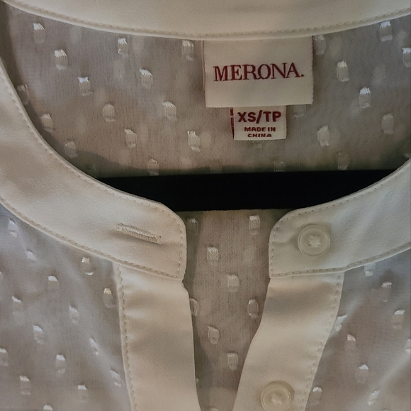 Long sleeve sheer swiss dot blouse/shirt sz xs Hp🔥🔥🔥 - Picture 4 of 6